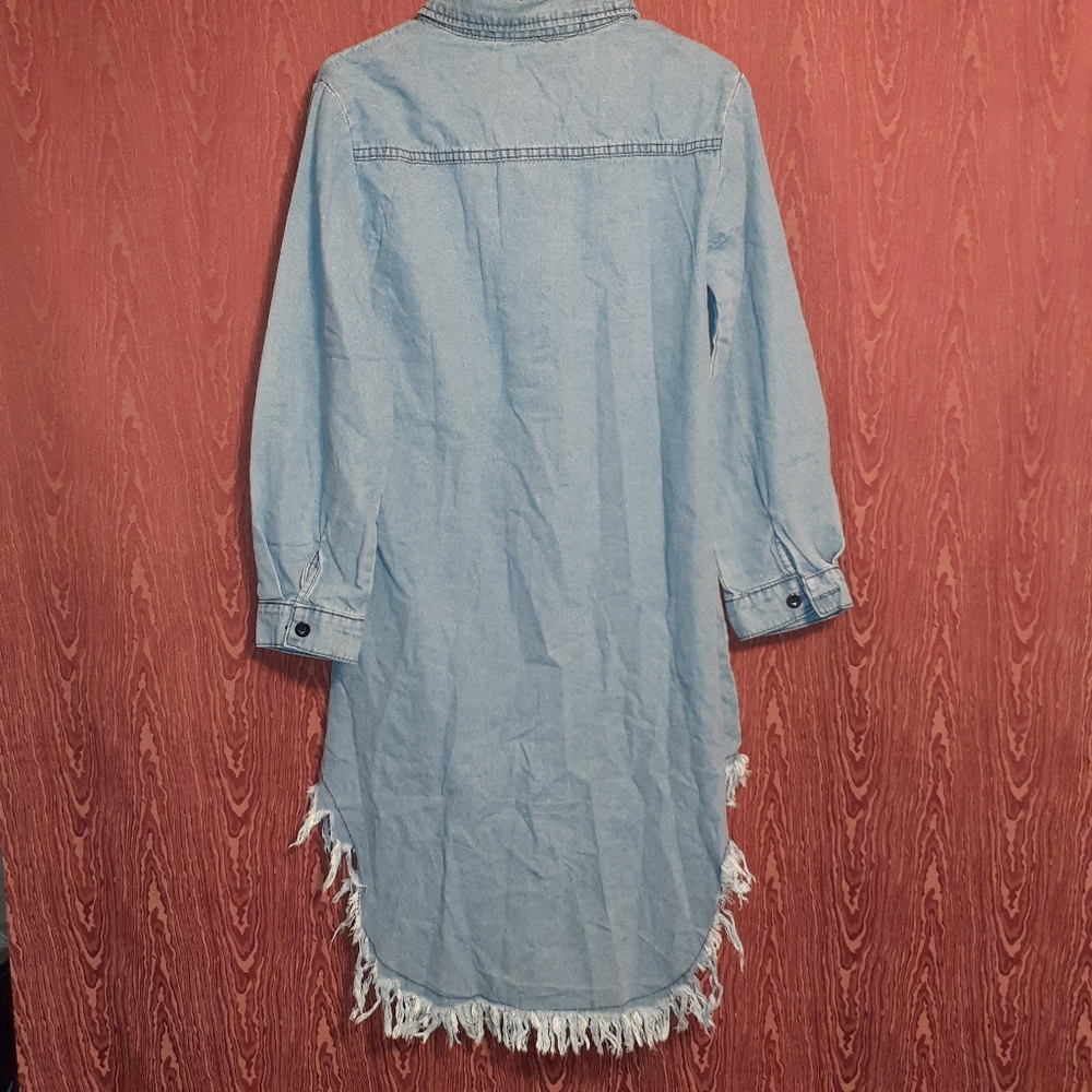 DENIM BUTTON DOWN SHIRT SIZE M - Picture 2 of 7